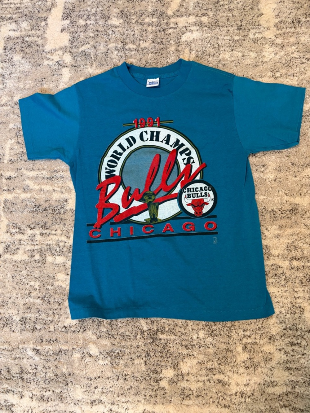 STARTER Teal Chicago Bulls 1991 World Champs Graphic Tee